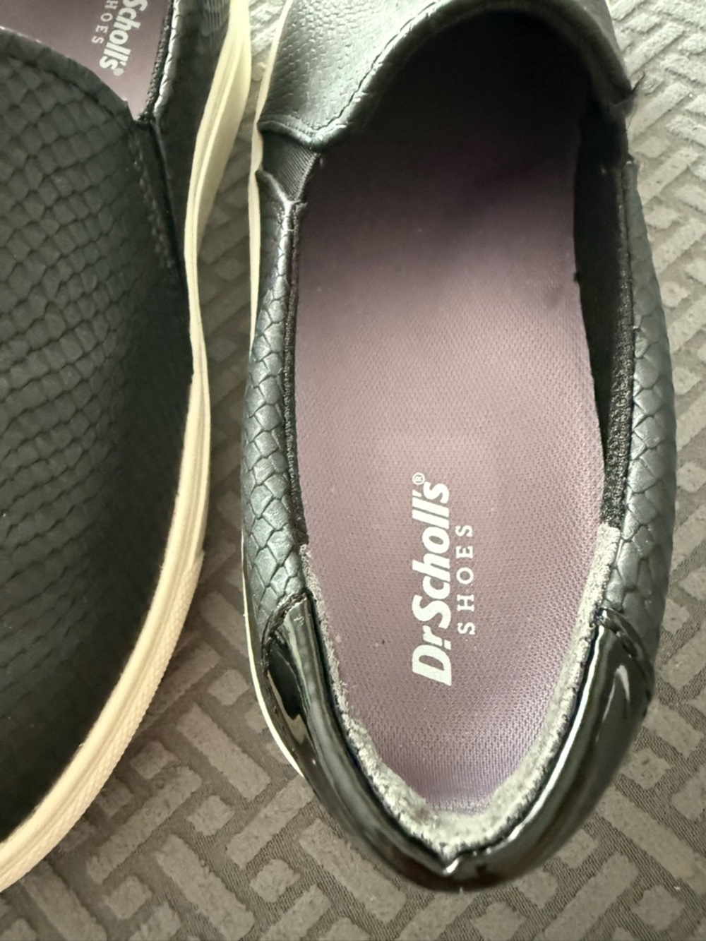 New!! Dr. Scholl's Black Slip-On Casual Sneakers size 7 - Picture 6 of 7